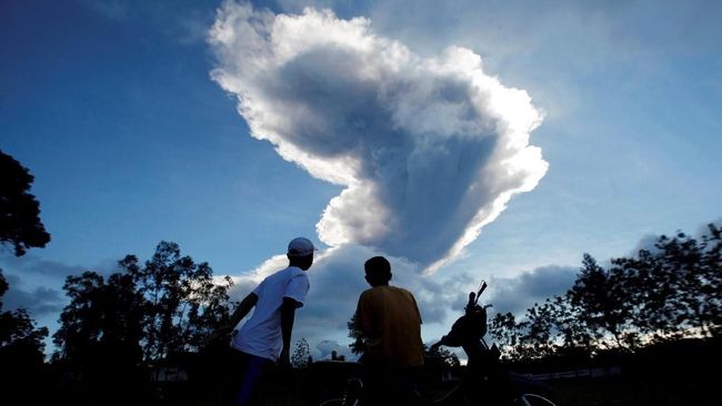 Selain letusan Gunung, Merapi penurunan okupansi juga terkait isu terorisme sekaligus 'low season' pada saat bulan suci Ramadan.