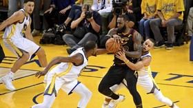 Warriors Unggul 3-0 atas Cavaliers di Final NBA
