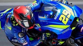 Tinggalkan Suzuki, Andrea Iannone Resmi Gabung Aprilia