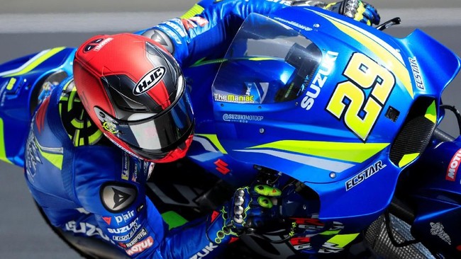 Pebalap MotoGP asal Italia Andrea Iannone resmi bergabung dengan Aprilia untuk masa kontrak dua tahun ke depan.