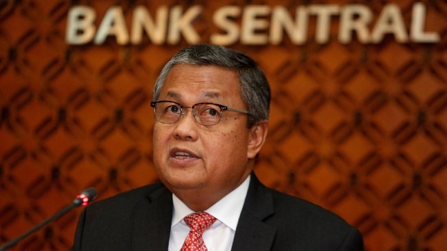 Gubernur BI Perry Warjiyo yakin bisa kerja sama denga Destry Damayanti, calon deputi gubernur bank sentral yang kemarin baru direstui pencalonannya oleh DPR.