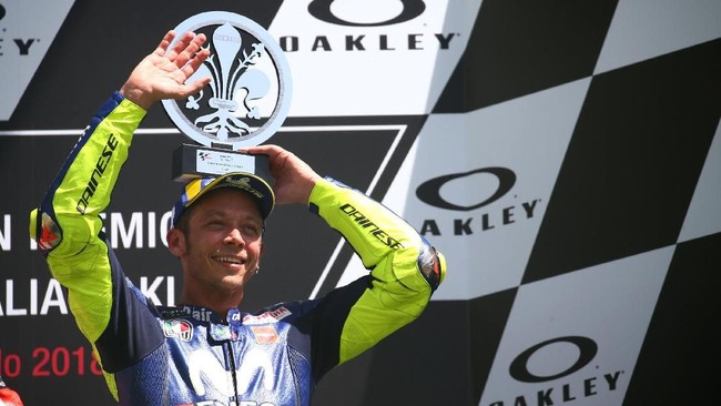 Pebalap Movistar Yamaha Valentino Rossi secara terbuka mengatakan balapan di MotoGP saat ini lebih membosankan dibandingkan 15 tahun lalu.