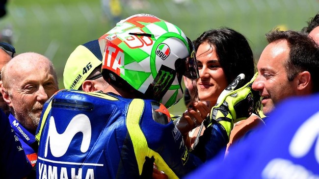 Pacar Valentino Rossi, Francesca Sofia Novello, mengaku menjadi korban pelecehan seksual di paddock MotoGP ketika berkarier sebagai gadis payung.