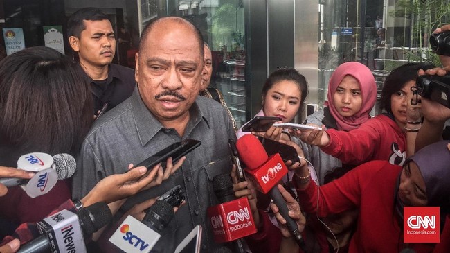 KPK berharap Anggota DPR RI Melchias Mekeng datang memenuhi panggilan sebagi saksi prouel kontrak Perjanjian Karya Pengusahaan Pertambangan Batu Bara (PKP2B)