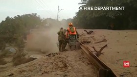 VIDEO: Gunung Fuego di Guatemala Meletus