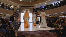 SURABAYA TUAN RUMAH RAMADHAN RUNAWAY