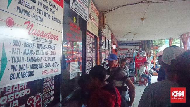 Menurut para perwakilan perusahaan otobus, program mudik gratis menggerus pendapatan mereka sampai sekitar 30 persen.
