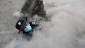 FOTO: Jerih Payah Petugas Penyelamat di Gunung Fuego