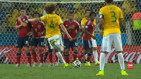 VIDEO: Gol 'Roket' David Luiz di Piala Dunia 2014