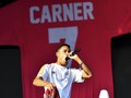 Kisah Kehidupan Loyle Carner di 'Not Waving, But Drowning'