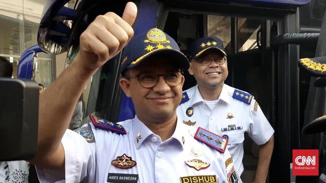 Gubernur DKI Anies Baswedan menegaskan bahwa Pemprov tak memandang agama tertentu dalam memfasilitasi kegiatan masyarakat ibu kota. Termasuk peringatan Natal.
