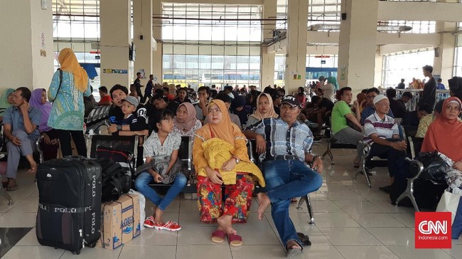 Hal tersebut dilakukan untuk memonitor sekaligus mengintai oknum-oknum yang ingin melakukan tindak kejahatan.