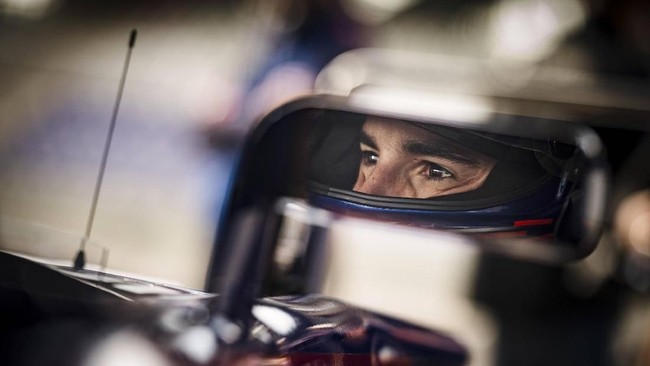 Empat kali juara dunia MotoGP Marc Marquez menjalani debut mengendarai mobil F1 Sirkuit Red Bull Ring, Austria, Selasa (5/6) waktu setempat.