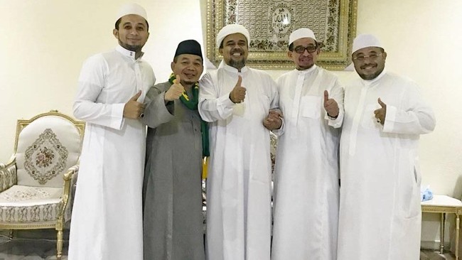 Politikus PKS Mardani Ali Sera mengakui Rizieq Shihab bisa menjadi tokoh sentral karena memiliki banyak pengikut yang bisa mendulang suara di pemilu.
