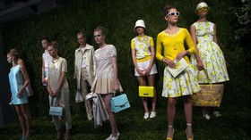 Model 'Down Syndrome' Melenggang di New York Fashion Week
