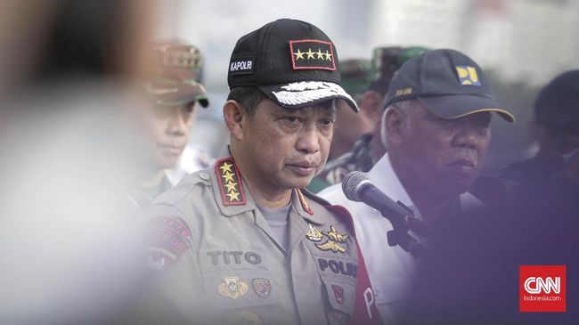 Polisi Tangkap 13 Terduga Teroris Jelang Pilkada Serentak Polisi menyebut beberapa dari 13 terduga teroris yang telah ditangkap berencana mengganggu TPS pelaksanaan Pilkada seretak 2018.