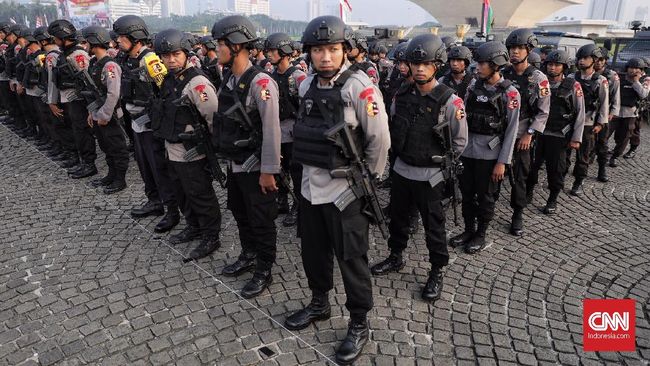 Deret PR Kapolri Baru Versi ICW, Koordinasi Hingga Dwifungsi Indonesia Corruption Watch (ICW) memberikan sejumlah catatan yang harus dibenahi Kapolri baru pengganti Jenderal Idham Azis.