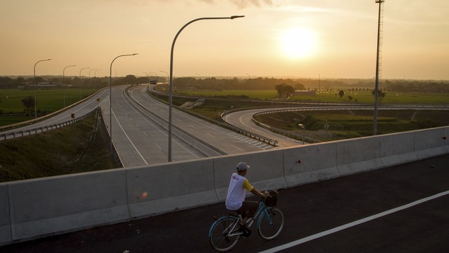 FOTO: Menengok Tol Setengah Jadi di Jalur Mudik 2018