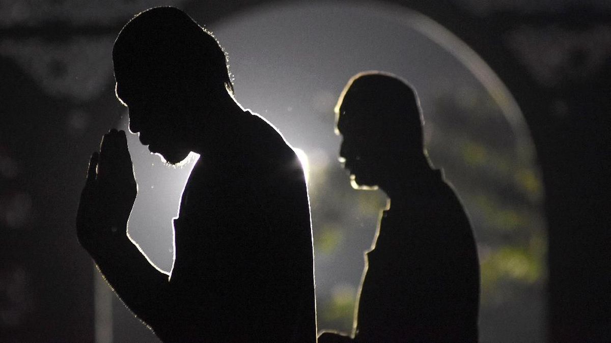 Bacaan Dzikir Harian Bulan Rajab: Arab, Latin, dan Artinya