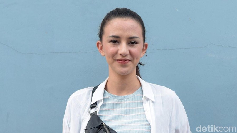 Dahlia Poland saat ditemui di Trans TV.