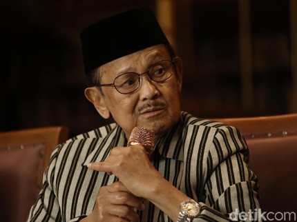 Bun, Ada Pesan Nih dari BJ Habibie Soal Pemakaian Gadget Anak