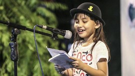 Kisah Naya yang Jauh dari Gadget, Dekat dengan Buku