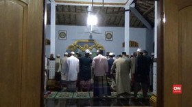 VIDEO: Tarawih Delapan Jam di Temboro
