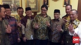 Buka Bersama Ketum PBNU, Golkar Sampaikan Dukungan ke Jokowi