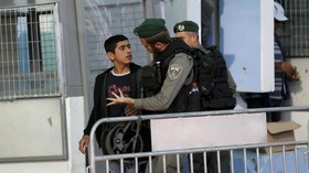 Bentrok di Al-Aqsa, Polisi Israel Tutup Gerbang