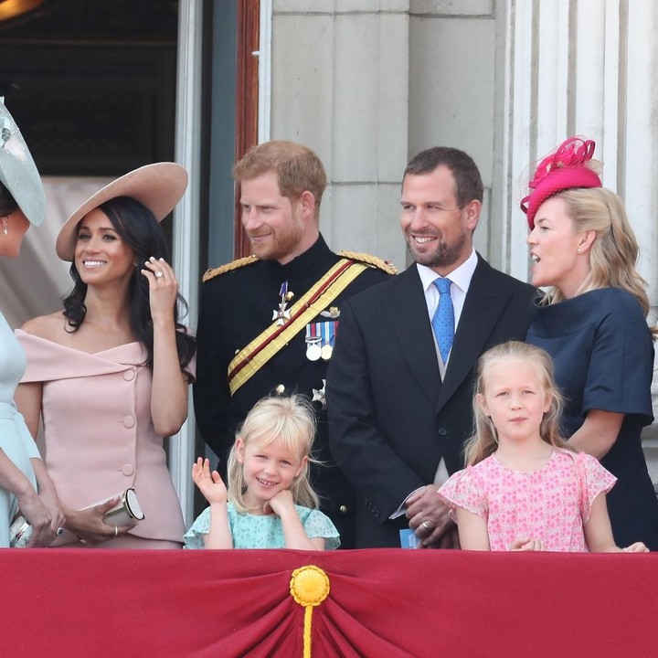 <p>Isla Phillips juga mencuri perhatian dengan senyumnya yang manis. (Foto: getty images)</p>
