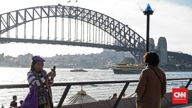 Sydney Opera House dan Sydney Harbour Bridge masih menjadi primadona pelancong saat berkunjung ke salah satu kota tersibuk di Negeri Kanguru itu.