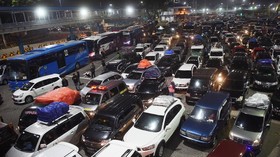 Arus Balik di Pelabuhan Merak Diperkirakan Dua Gelombang
