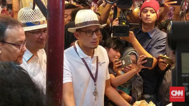 Wakil Gubernur DKI Jakarta Sandiaga Uno menjagokan Jerman pada Piala Dunia 2018, tim yang dia idolakan Jerman sejak lama.