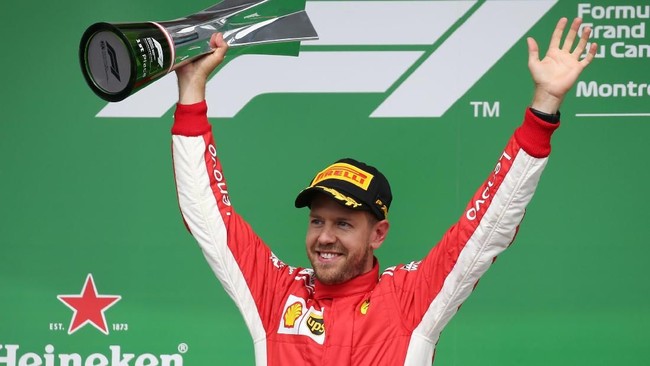 Sebastian Vettel sukses meraih juara F1 GP Kanada di Sirkuit Montreal, Minggu (10/6) malam waktu setempat dan kembali pimpin klasemen.