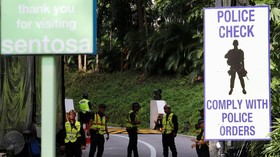 Jelang KTT Trump-Kim, Polisi Sterilkan Lokasi Pertemuan