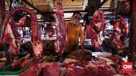 Awal Pekan, Daging Ayam dan Daging Sapi Turun Harga