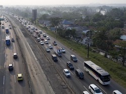 Momen Long Weekend, Volume Kendaraan Menuju Soetta-Puncak Bogor Melonjak