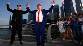 FOTO: Dunia Sambut Pertemuan Kim Jong-un dan Donald Trump