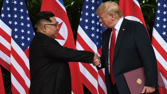 Trump Akan Kabulkan Permintaan Kim Jong-un Usai Denuklirisasi