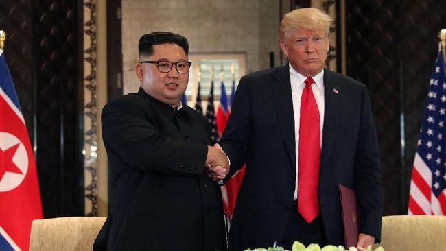Kim Jong Un mengundang investor Amerika termasuk gerai makanan cepat saji McDonald's untuk buka di Korea Utara.