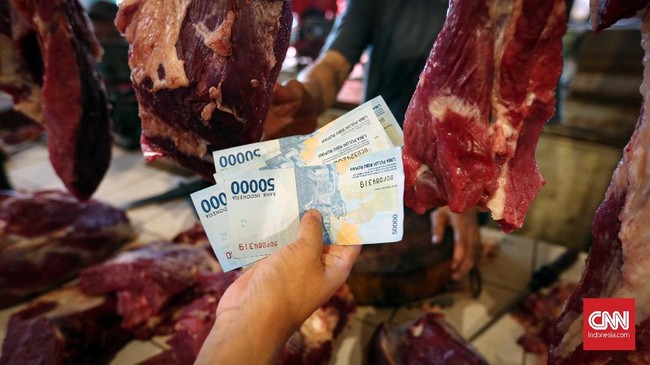 Tren harga pangan menunjukkan kenaikan, terutama daging sapi, daging ayam, termasuk beras. Namun, kenaikannya tak sampai satu persen pada akhir pekan lalu.
