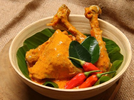 3 Resep Masakan Padang Rumahan, Ayam Pop hingga Bumbu Gulai Nanas