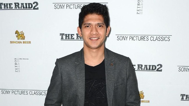 Rencana pemeriksaan Iko Uwais dibuat lantaran polisi telah memeriksa dua orang saksi dan korban dugaan penganiayaan.