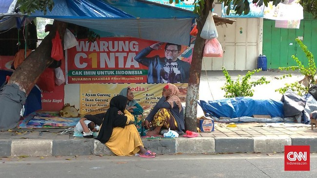 Nasib miris para pengungsi asal negara-negara konflik yang terdampar di Indonesia di Hari Raya.