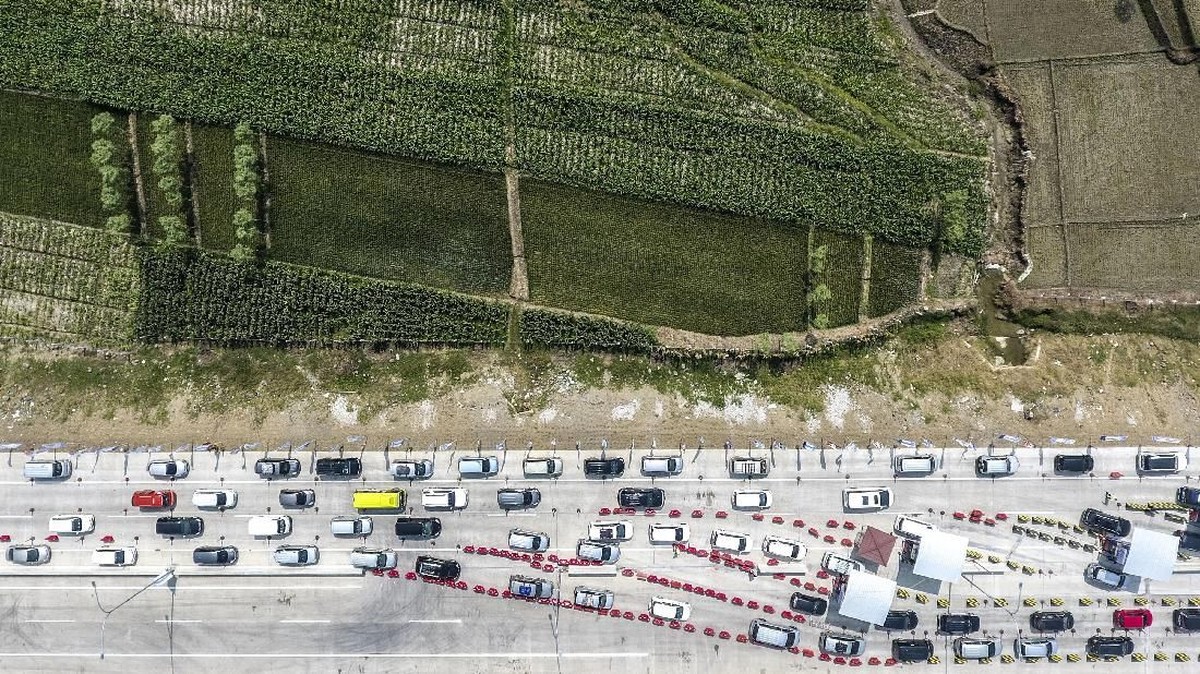 Foto: Puncak Arus Mudik di Tol Fungsional