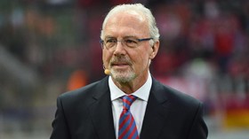Legenda Sepak Bola Jerman Franz Beckenbauer Meninggal Dunia