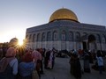 Pengurus Masjid Al-Aqsa Menentang Larangan Ibadah Israel