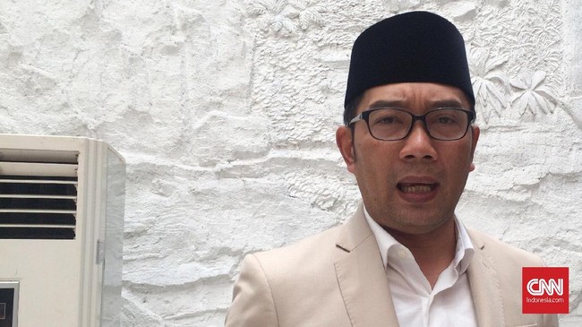 Ridwan Kamil akan mengakhir masa jabatannya sebagai Gubernur Jawa Barat. Salat Id mendatang, Gubernur Jabar akan dijabat seorang penjabat.
