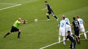 7 Fakta Menarik Usai Messi Gagal Penalti Lawan Islandia