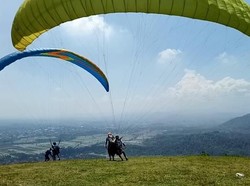 Pengelola Wisata Paralayang Majalengka Protes Ganjil Genap: Makin Sepi!